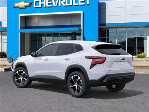 New 2025 Chevrolet Trax RS w/ Driver Confidence Package image 4