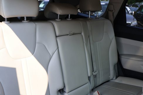 Used 2022 Kia Sorento S image 27