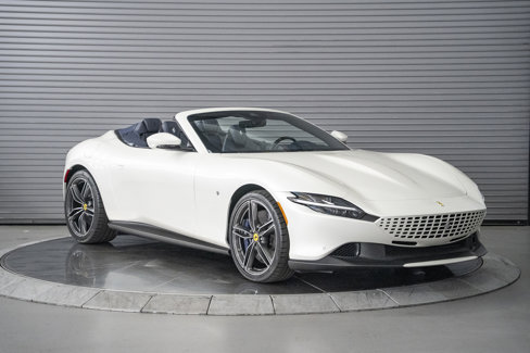 Used 2025 Ferrari Roma Spider image 8