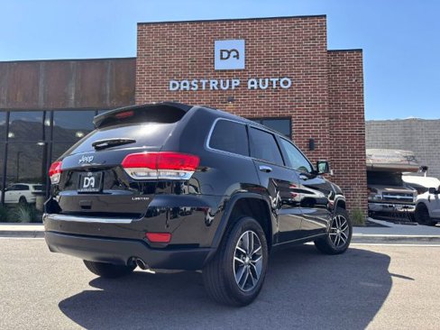 Used 2018 Jeep Grand Cherokee Limited image 5