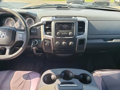 Used 2013 RAM 1500 Classic SLT image 17