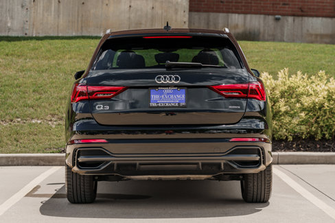 Used 2022 Audi Q3 2.0T Premium Plus image 25