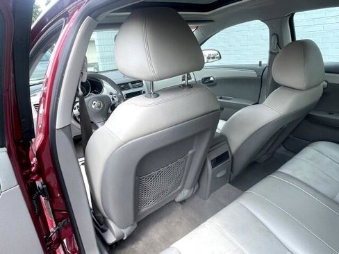 Used 2010 Chevrolet Malibu LT image 18