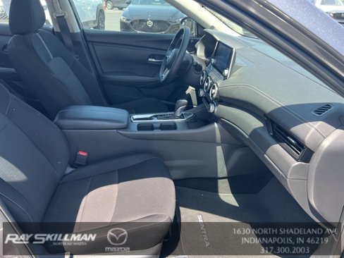 Used 2024 Nissan Sentra SV image 32