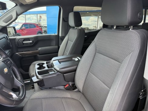 Used 2020 Chevrolet Silverado 1500 LT w/ All-Star Edition image 17