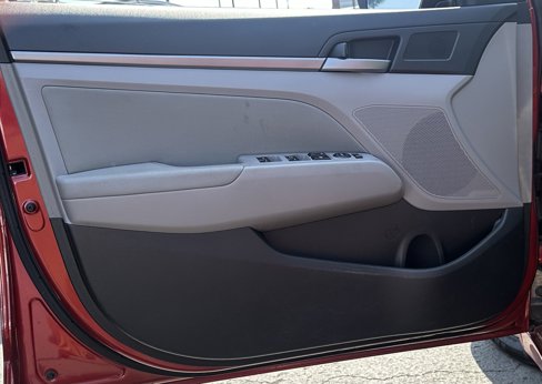 Used 2018 Hyundai Elantra SEL image 20