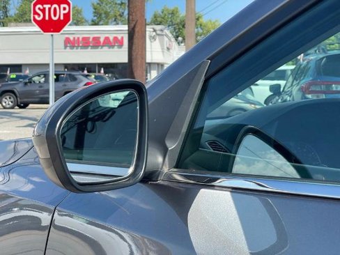 Certified 2024 Nissan Sentra SV image 21