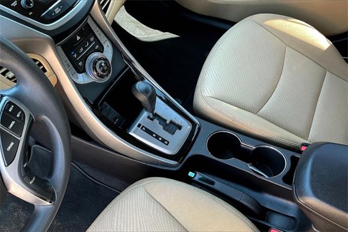 Used 2013 Hyundai Elantra GLS w/ Preferred Pkg image 14