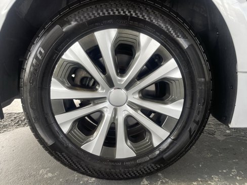 Used 2021 Toyota Corolla LE image 55