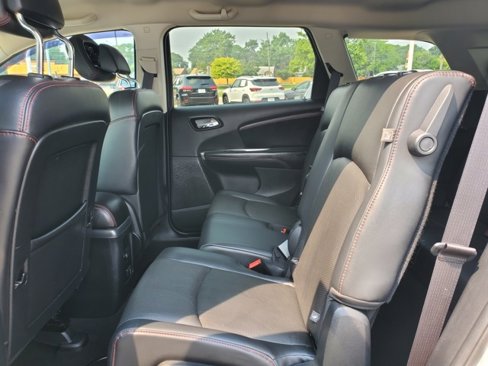 Certified 2015 Dodge Journey R/T w/ Flexible Seating Group image 23