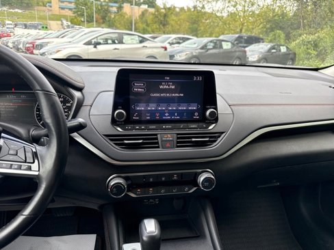 Used 2021 Nissan Altima 2.5 SR image 18