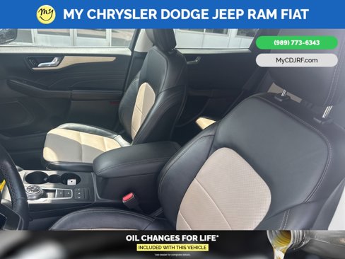 Used 2021 Ford Escape Titanium w/ Titanium Elite Package image 16