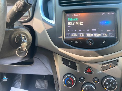 Used 2016 Chevrolet Trax LTZ image 24