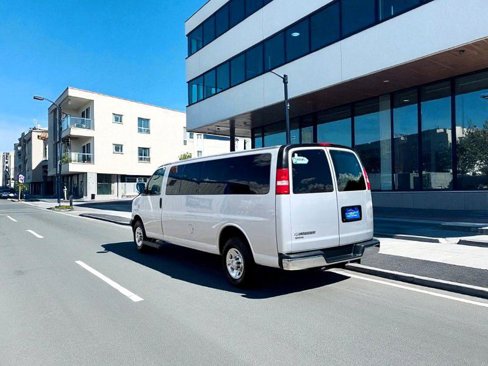 Used 2019 Chevrolet Express 3500 LT w/ LT Preferred Equipment Group image 5