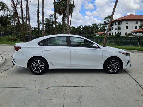 Certified 2023 Kia Forte LXS w/ LXS Technology Package image 8