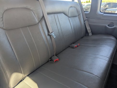 Used 2018 Chevrolet Express 2500 LS image 15