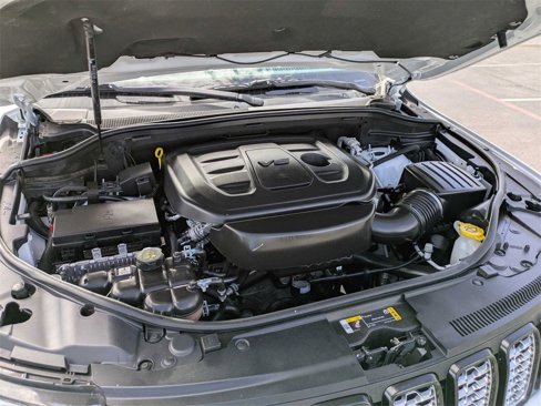 Used 2021 Jeep Grand Cherokee Laredo X image 31