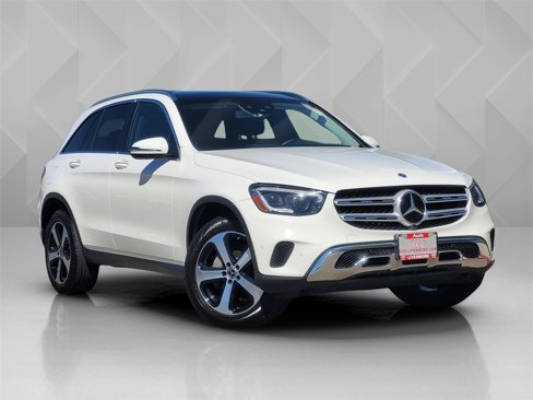 Used 2020 Mercedes-Benz GLC 300 4MATIC image 1
