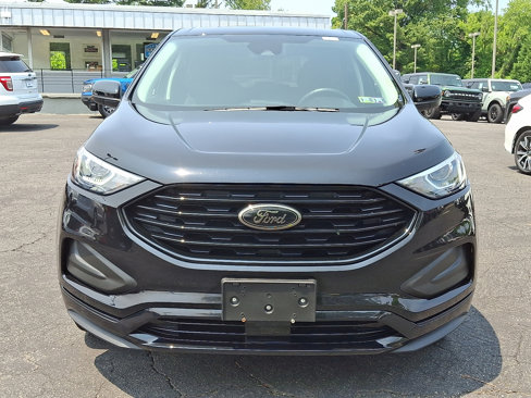 Used 2022 Ford Edge SE w/ Black Appearance Package image 2