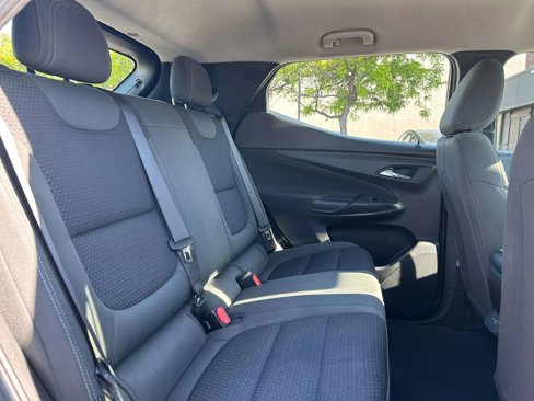 Used 2023 Chevrolet Bolt EUV LT image 22