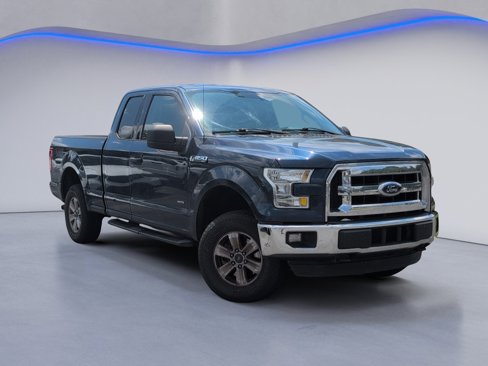 Used 2016 Ford F150 XLT w/ Trailer Tow Package image 2