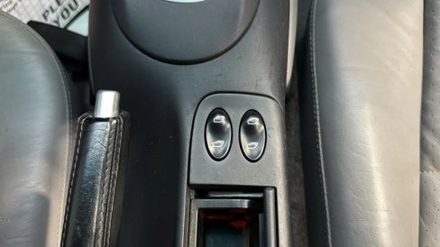 Used 2002 Porsche Boxster image 38