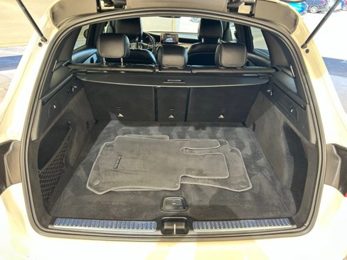 Used 2019 Mercedes-Benz GLC 300 image 21