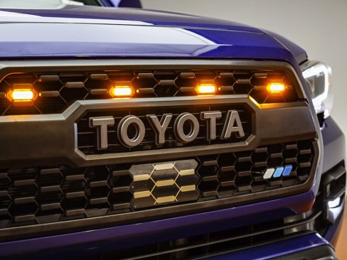 Used 2023 Toyota Tacoma 4x4 Double Cab image 6