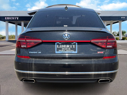Used 2017 Volkswagen Passat 3.6 SE image 4