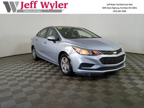 Used 2017 Chevrolet Cruze LS image 1