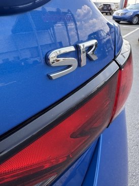 Used 2023 Nissan Sentra SR w/ SR Premium Package image 9