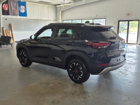 Used 2022 Chevrolet TrailBlazer LT w/ Convenience Package image 5