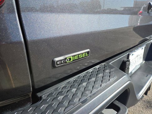 Used 2021 Jeep Gladiator Sport image 13