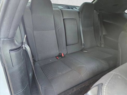 Used 2018 Dodge Challenger SXT w/ Blacktop Package image 15