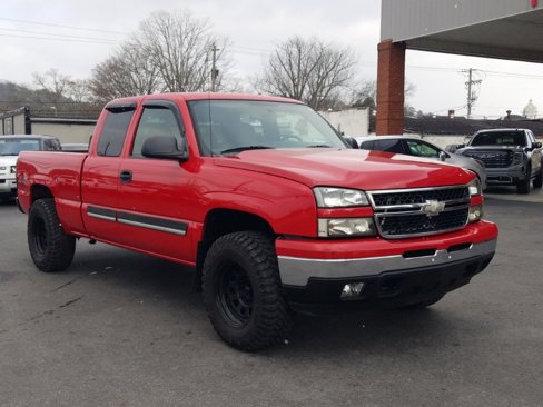 Used 2007 Chevrolet Silverado 1500 LT w/ Light Duty Power Package image 1