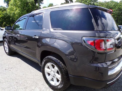 Used 2016 GMC Acadia SLE image 9
