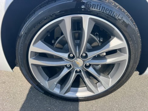 Used 2022 Chevrolet Malibu LT image 11