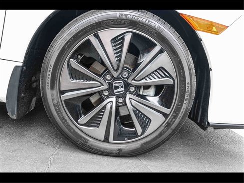 Used 2017 Honda Civic EX image 9
