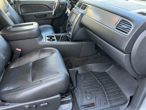 Used 2013 Chevrolet Silverado 1500 LTZ image 20