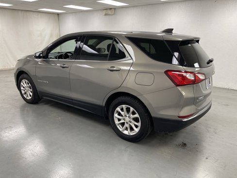 Used 2019 Chevrolet Equinox LT image 3