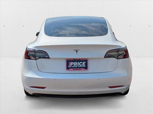 Used 2021 Tesla Model 3 Standard Range Plus image 6