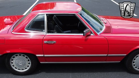 Used 1987 Mercedes-Benz 560 SL image 13