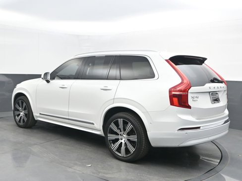 Certified 2023 Volvo XC90 B6 Ultimate image 5