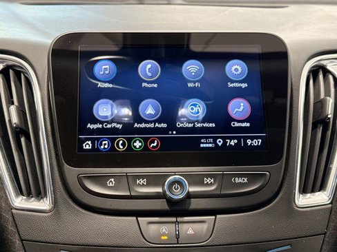Certified 2021 Chevrolet Malibu LT image 12