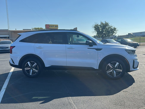 Used 2021 Kia Sorento S image 9