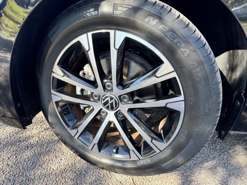 Certified 2023 Volkswagen Jetta Sport image 25
