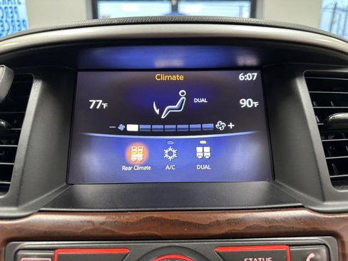 Used 2018 Nissan Pathfinder Platinum image 57