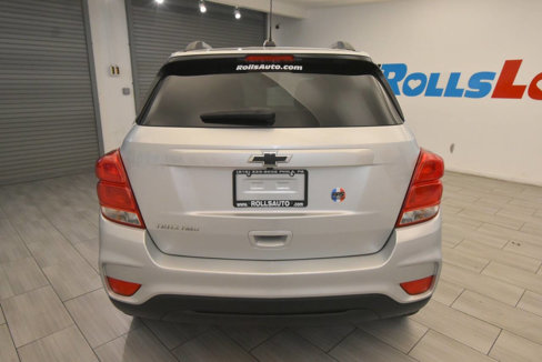 Used 2021 Chevrolet Trax LT w/ Sport Edition image 4
