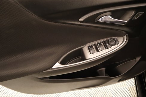 Used 2023 Chevrolet Malibu LT image 15