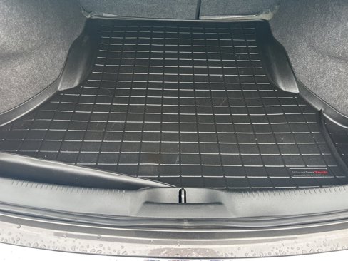 Used 2017 Chrysler 300 C image 13